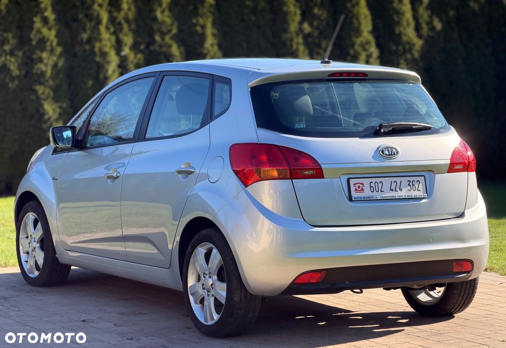 Kia Venga 1.4 CVVT Attract - 4
