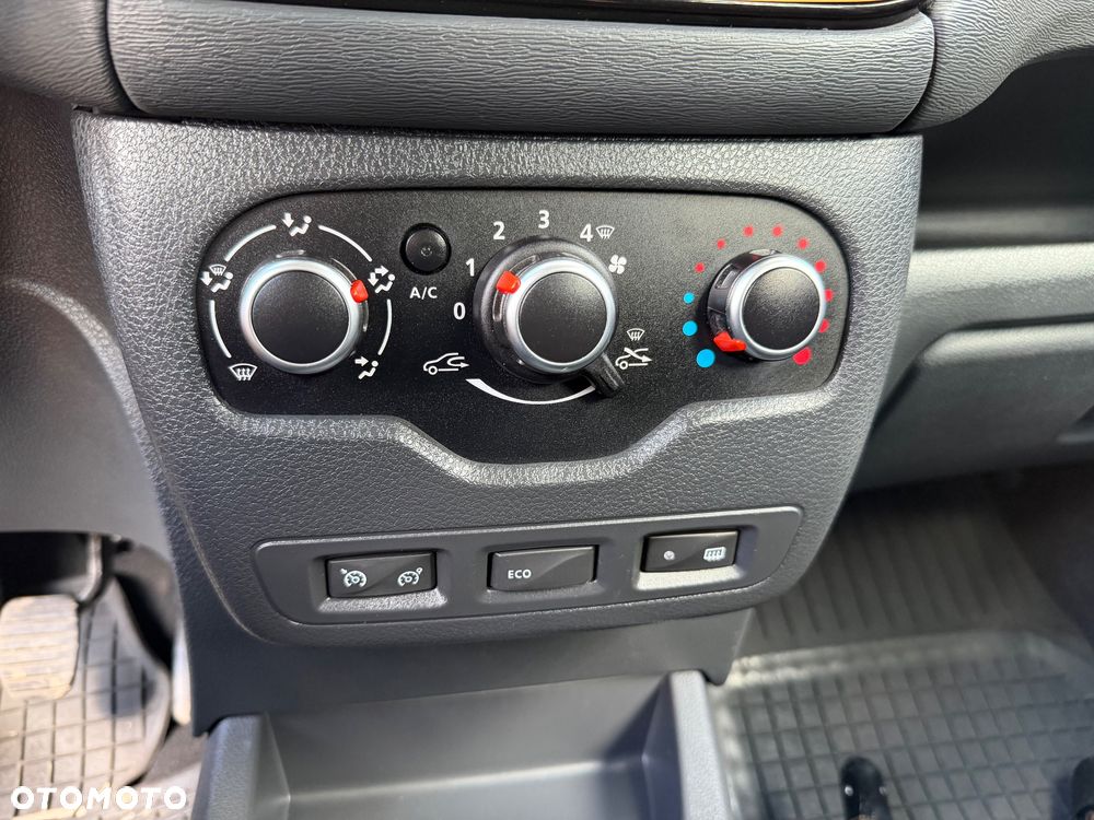 Dacia Lodgy TCe 115 Stepway - 13