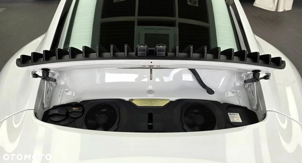 Porsche 911 Carrera PDK - 10
