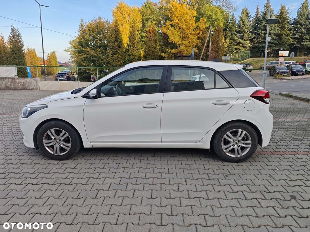 Hyundai I20 2015 photo 5