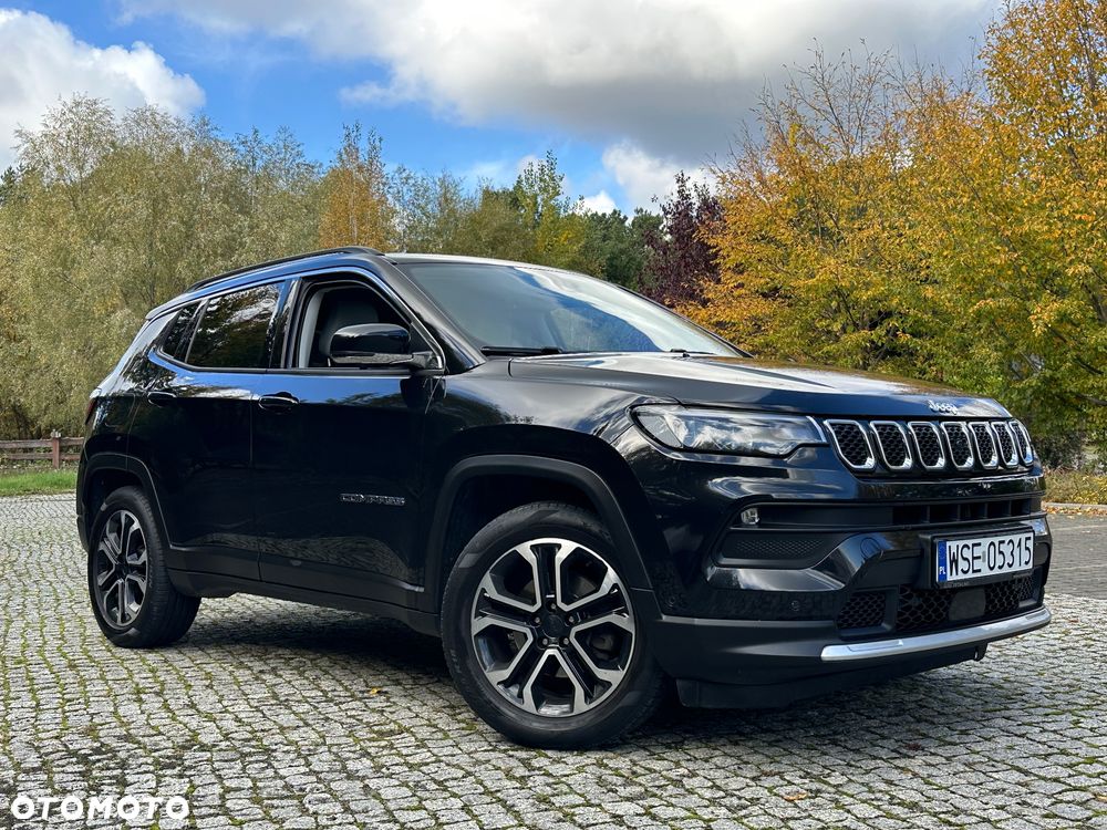 Jeep Compass - 35