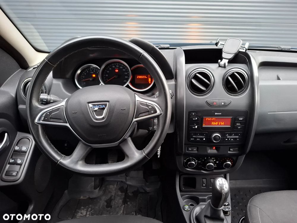 Dacia Duster 1.6 SCe Open S&S - 9