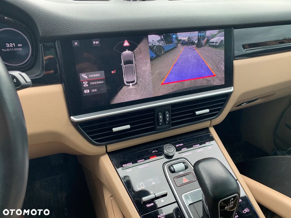 Porsche Cayenne Tiptronic S - 15
