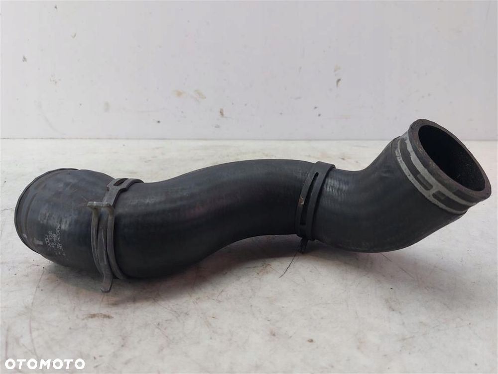 Rura przewód INTERCOOLERA VW Transporter T4 1992-2003 701145828 ORYGINAŁ - 2