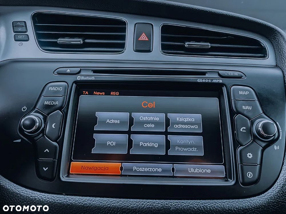 Kia Ceed Cee'd 1.6 GDI L - 22