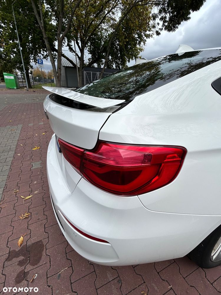 BMW 3GT 320i GPF xDrive Sport Line - 11