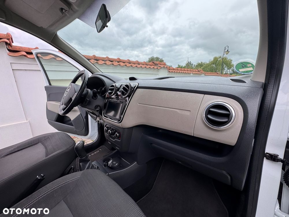 Dacia Lodgy - 28