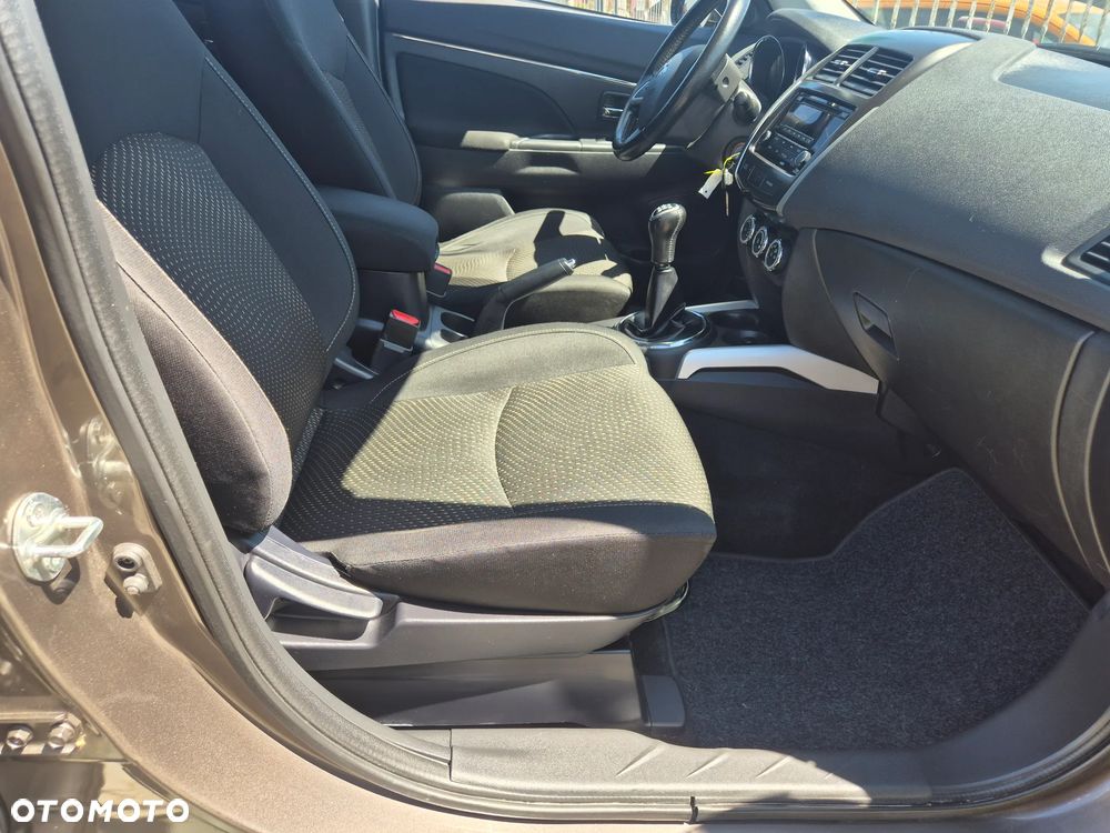 Mitsubishi ASX 1.6 2WD Comfort Edition - 20