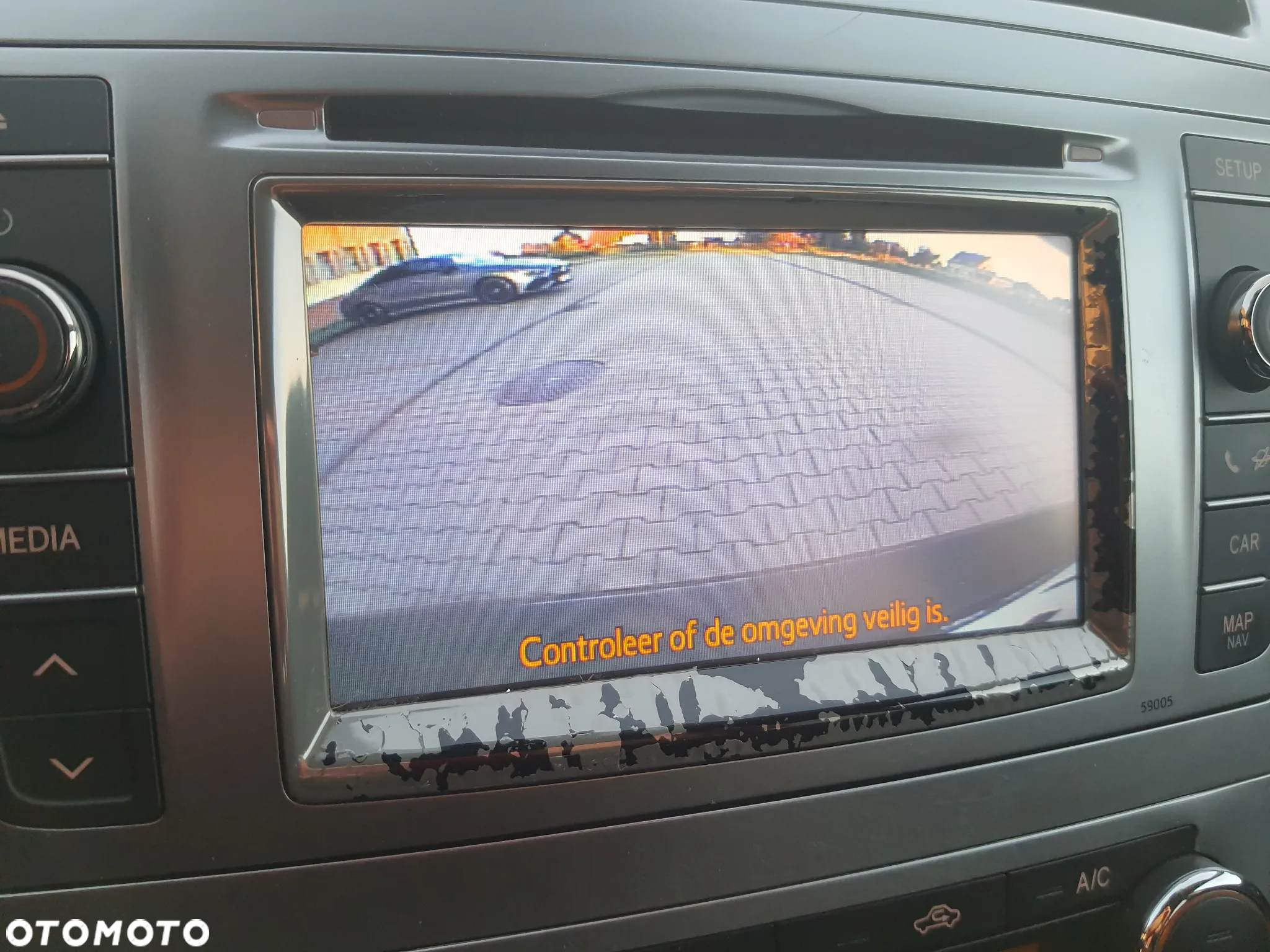 Toyota Avensis 1.8 Business Edition - 16