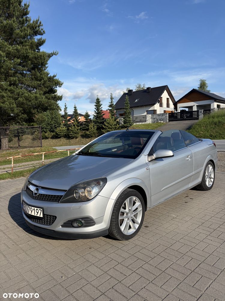 Opel Astra - 1