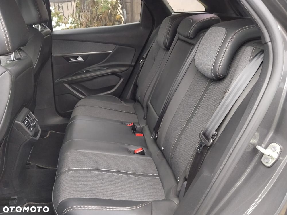 Peugeot 3008 1.5 BlueHDi GT Pack S&S EAT8 - 29