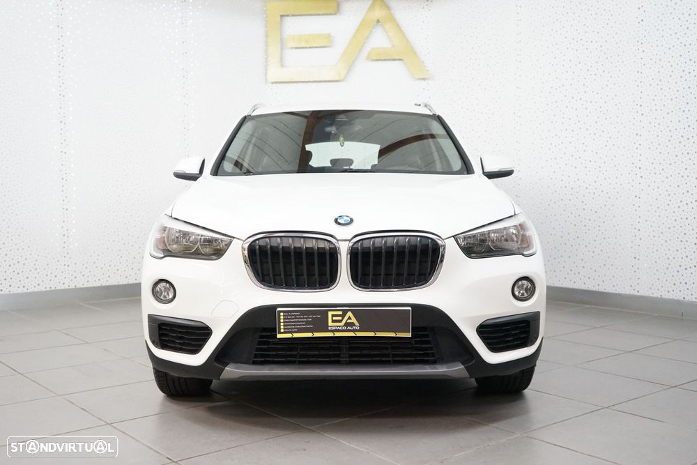BMW X1 18 d sDrive Advantage - 2