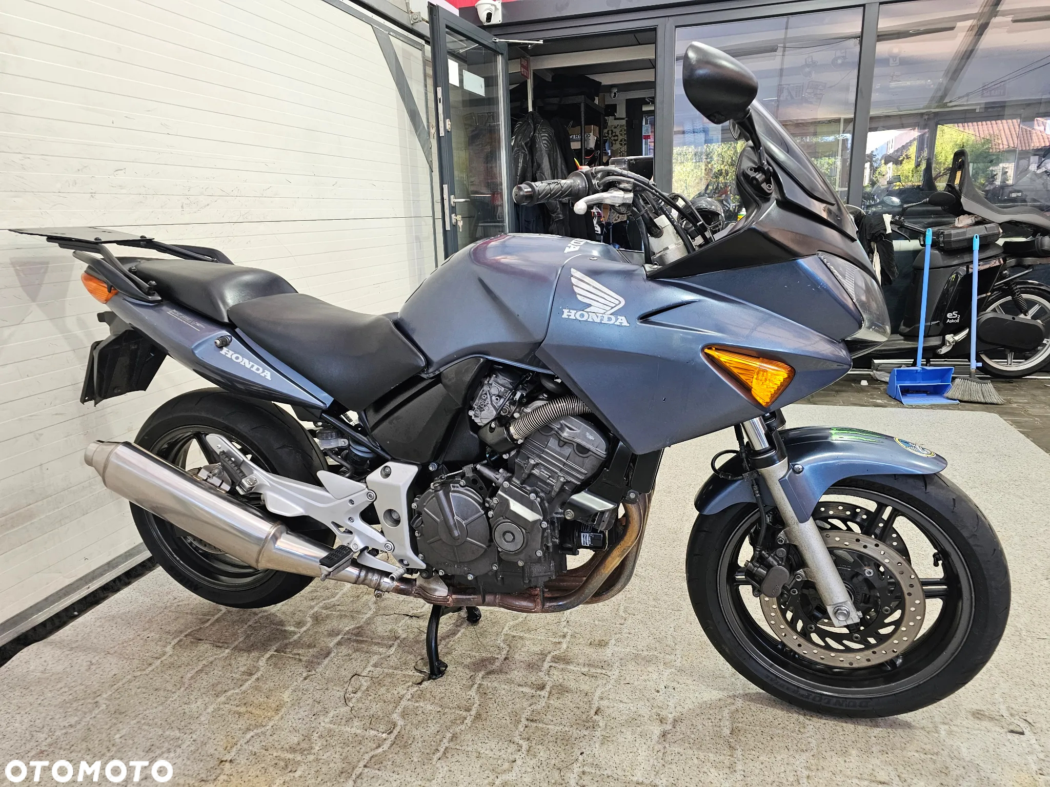 Honda CBF - 5