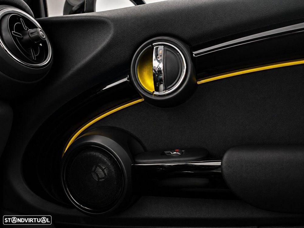 MINI 3 Portas Cooper Auto - 31