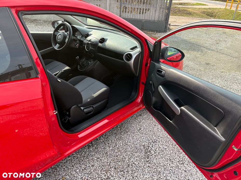 Mazda 2 - 22