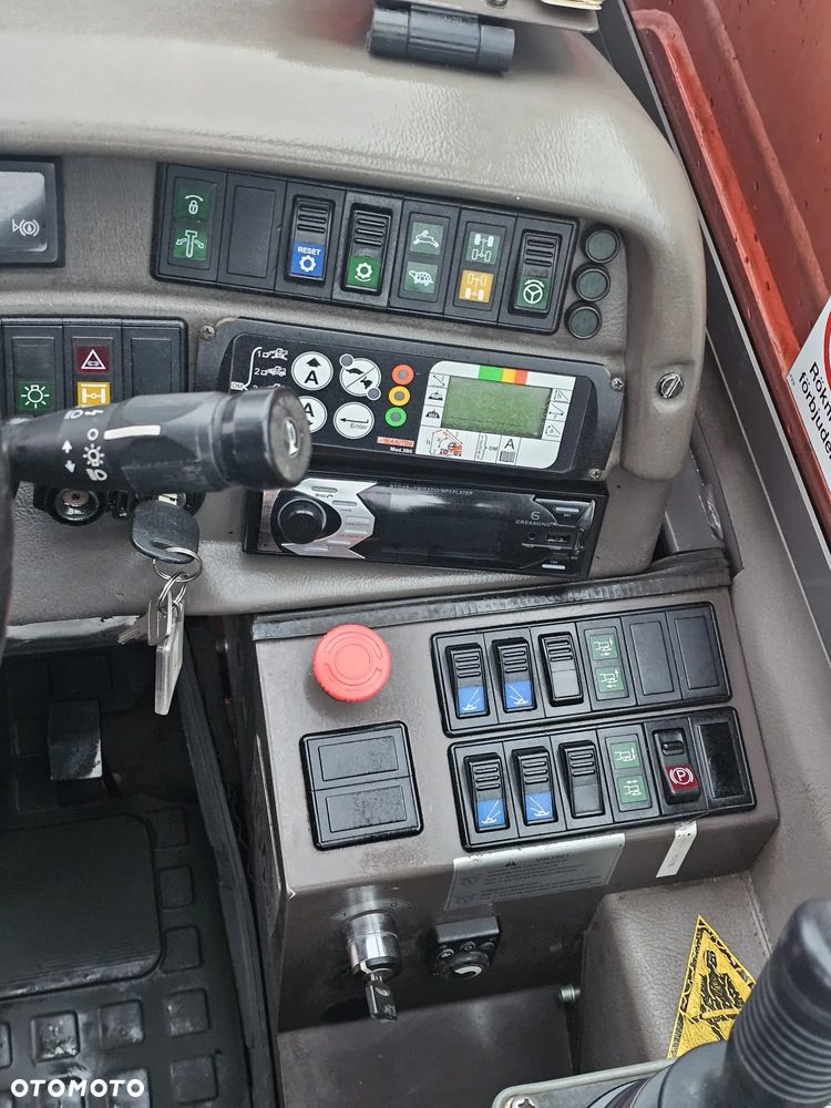 Manitou MRT 1742 - 8