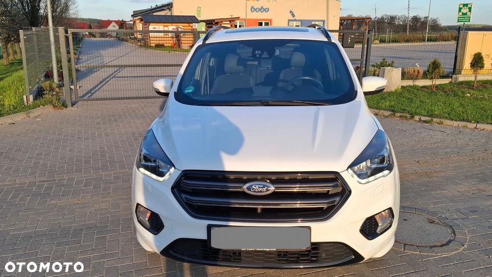 Ford Kuga 1.5 EcoBoost 2x4 ST-Line - 7