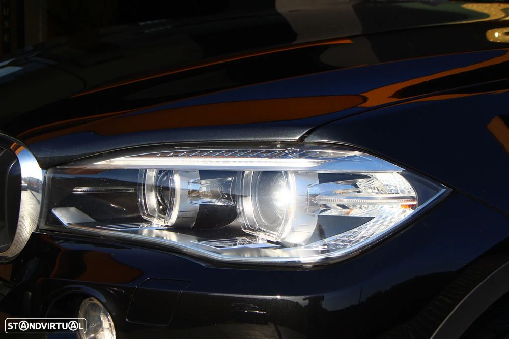 BMW X5 25 d sDrive Comfort 7L - 4