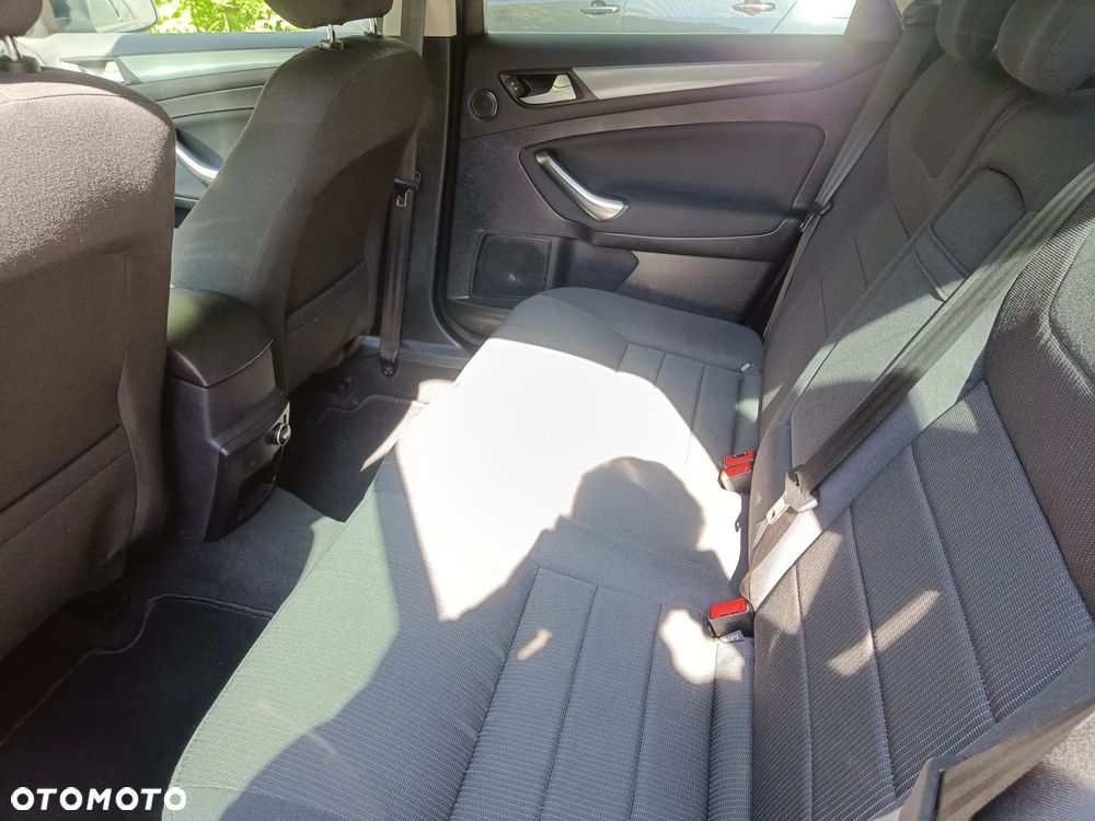 Ford Mondeo 1.6 TDCi ECOnetic Titanium - 5