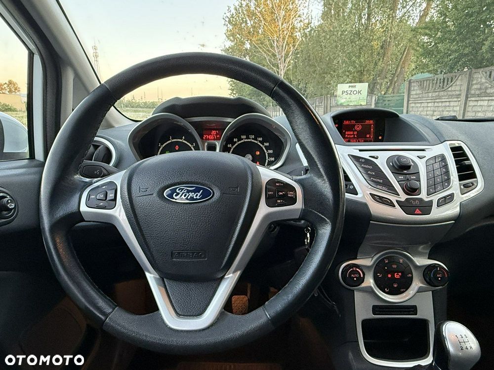 Ford Fiesta - 6