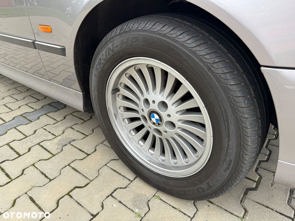 BMW Seria 5 - 15