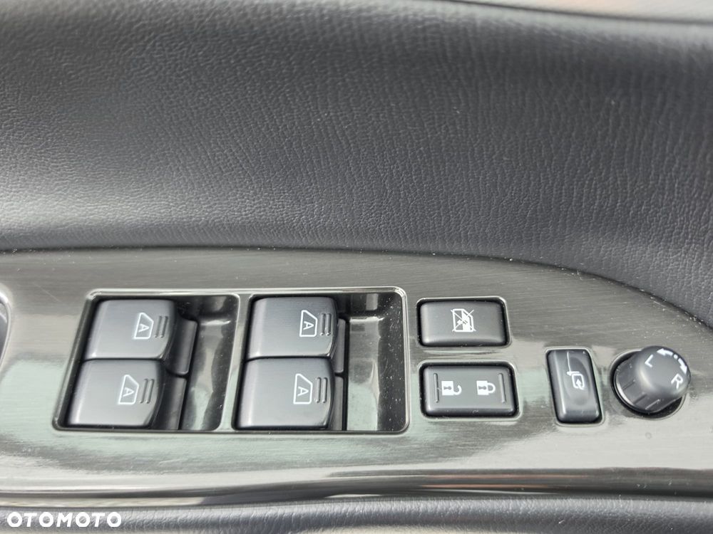 Infiniti QX50 - 13