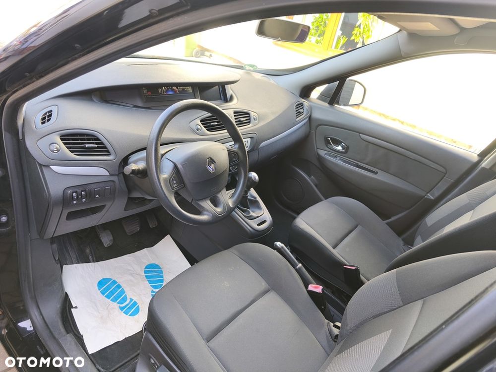 Renault Scenic 1.6 16V 110 TomTom Edition - 16