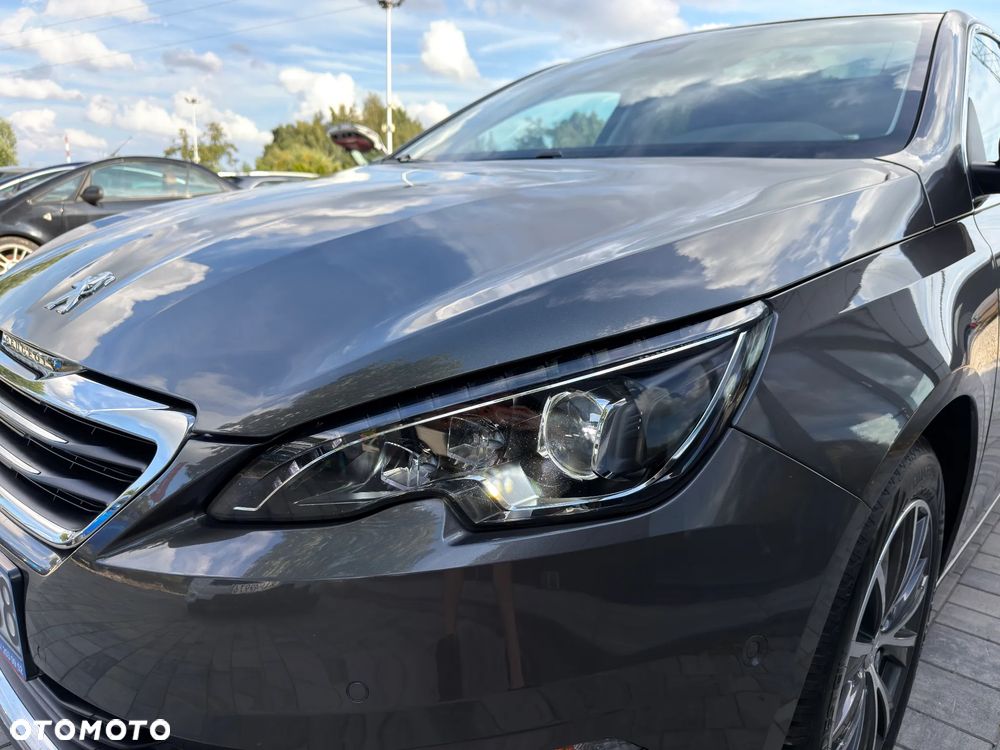 Peugeot 308 1.2 PureTech Allure S&S - 15