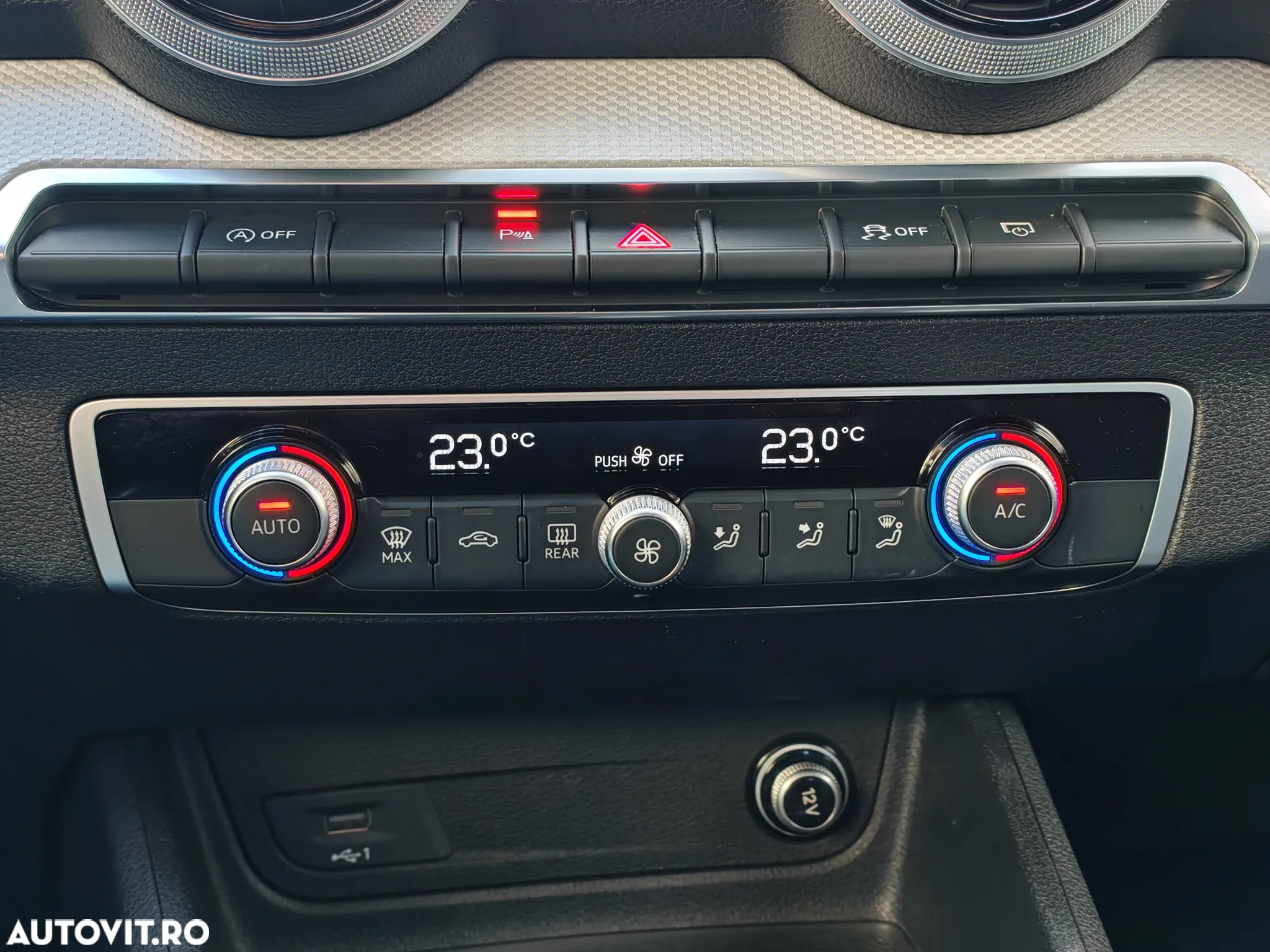 Audi Q2 30 TDI Advanced - 30