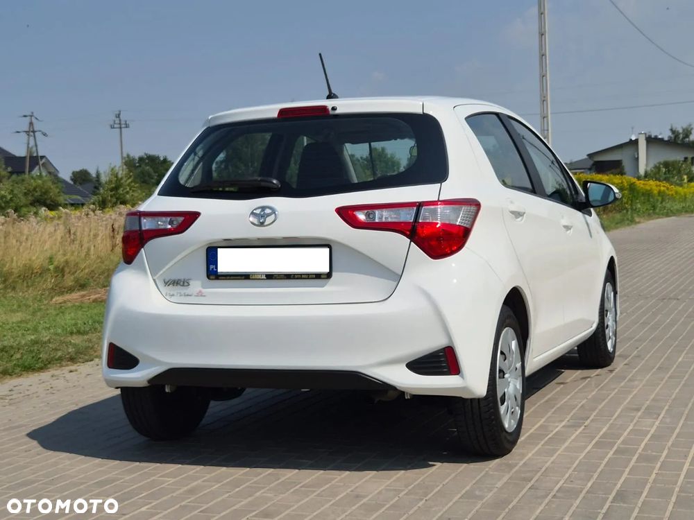 Toyota Yaris 1.5 Active - 18
