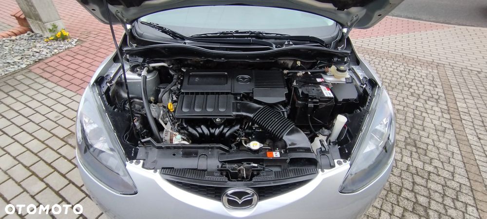 Mazda 2 1.3 Sport Dynamic - 9