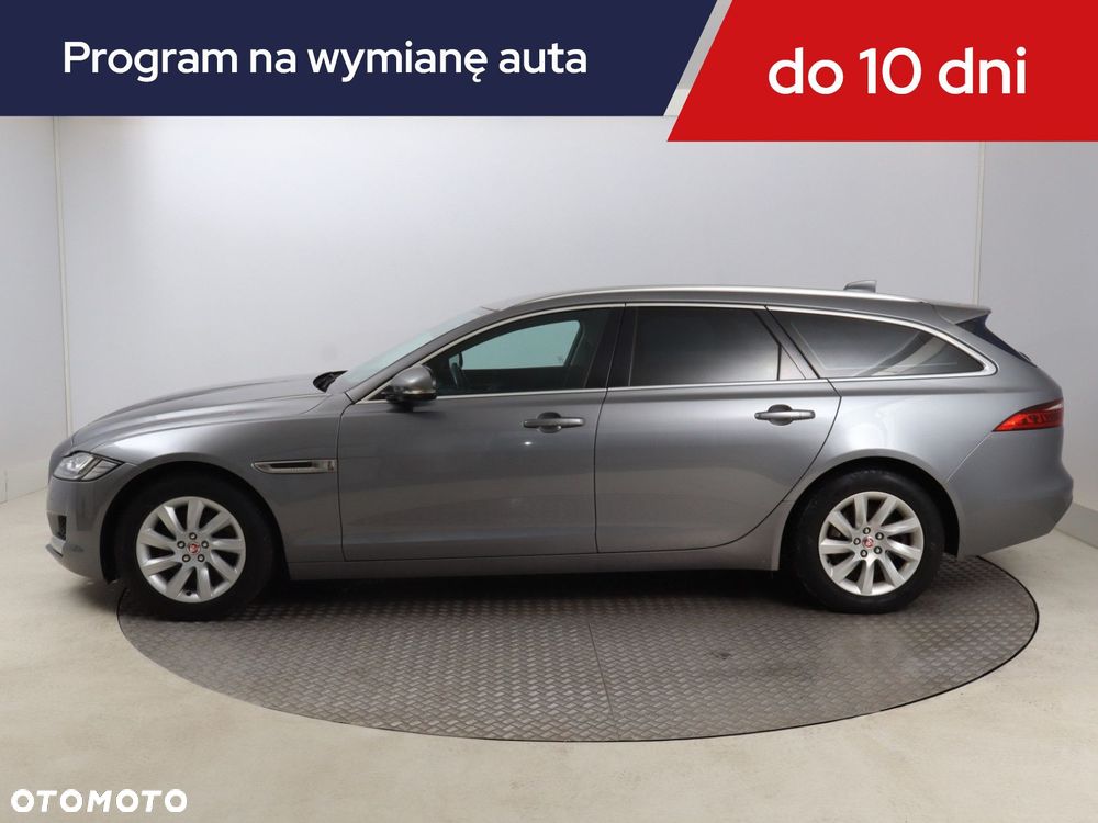 Jaguar XF - 4