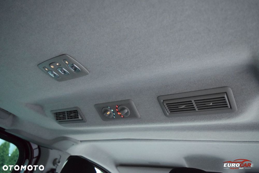 Renault Trafic 2.0 dCi Escapade - 20