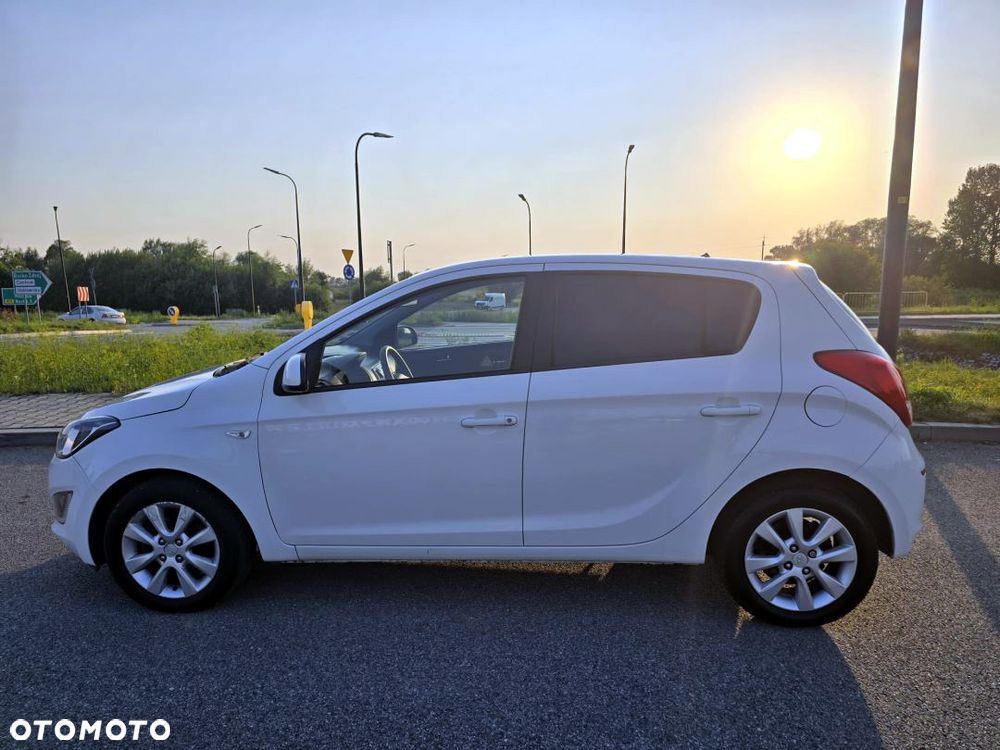 Hyundai i20 1.1 CRDi Comfort - 7