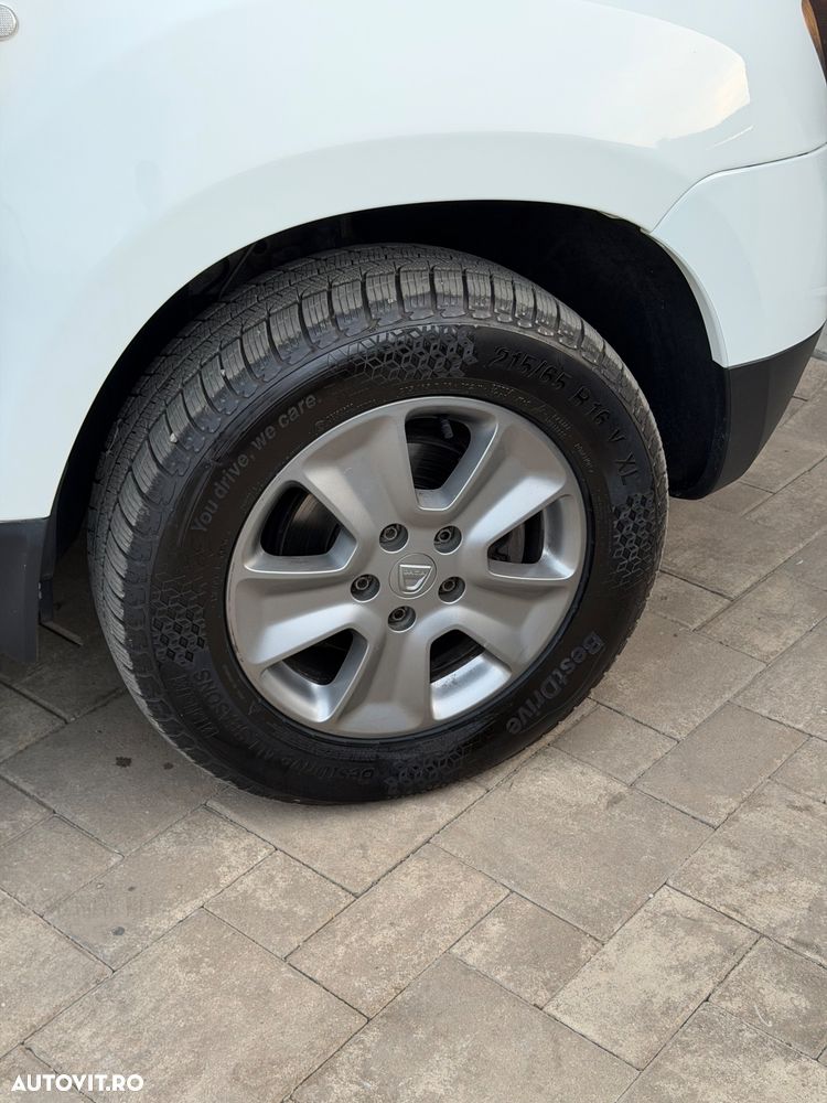 Dacia Duster 1.5 dCi 4x4 Prestige - 14