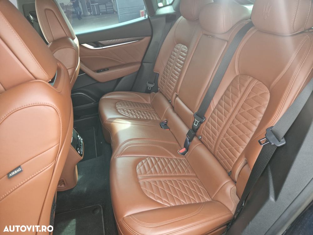 Maserati Levante - 17