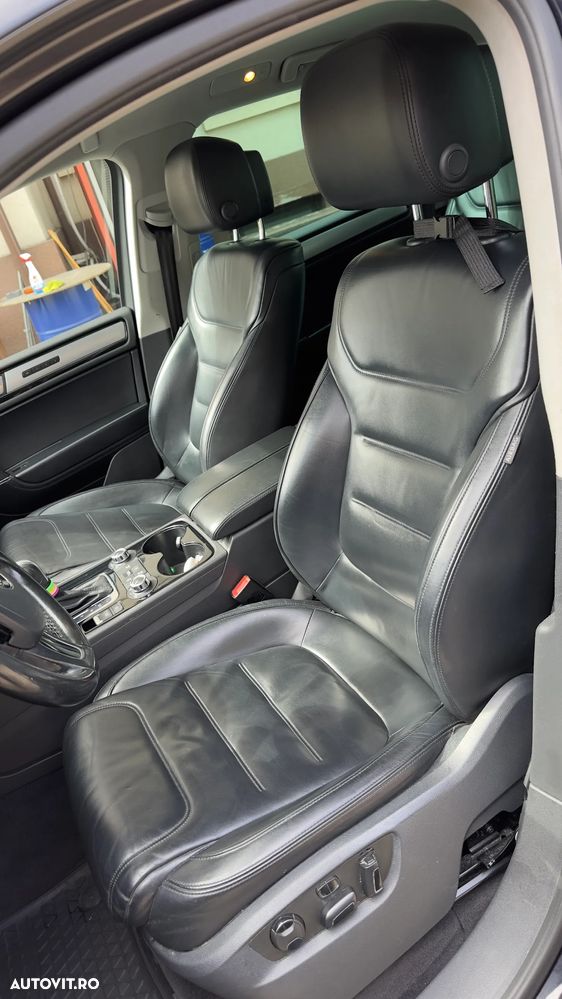 Volkswagen Touareg 3.0 V6 TDI BMT - 16