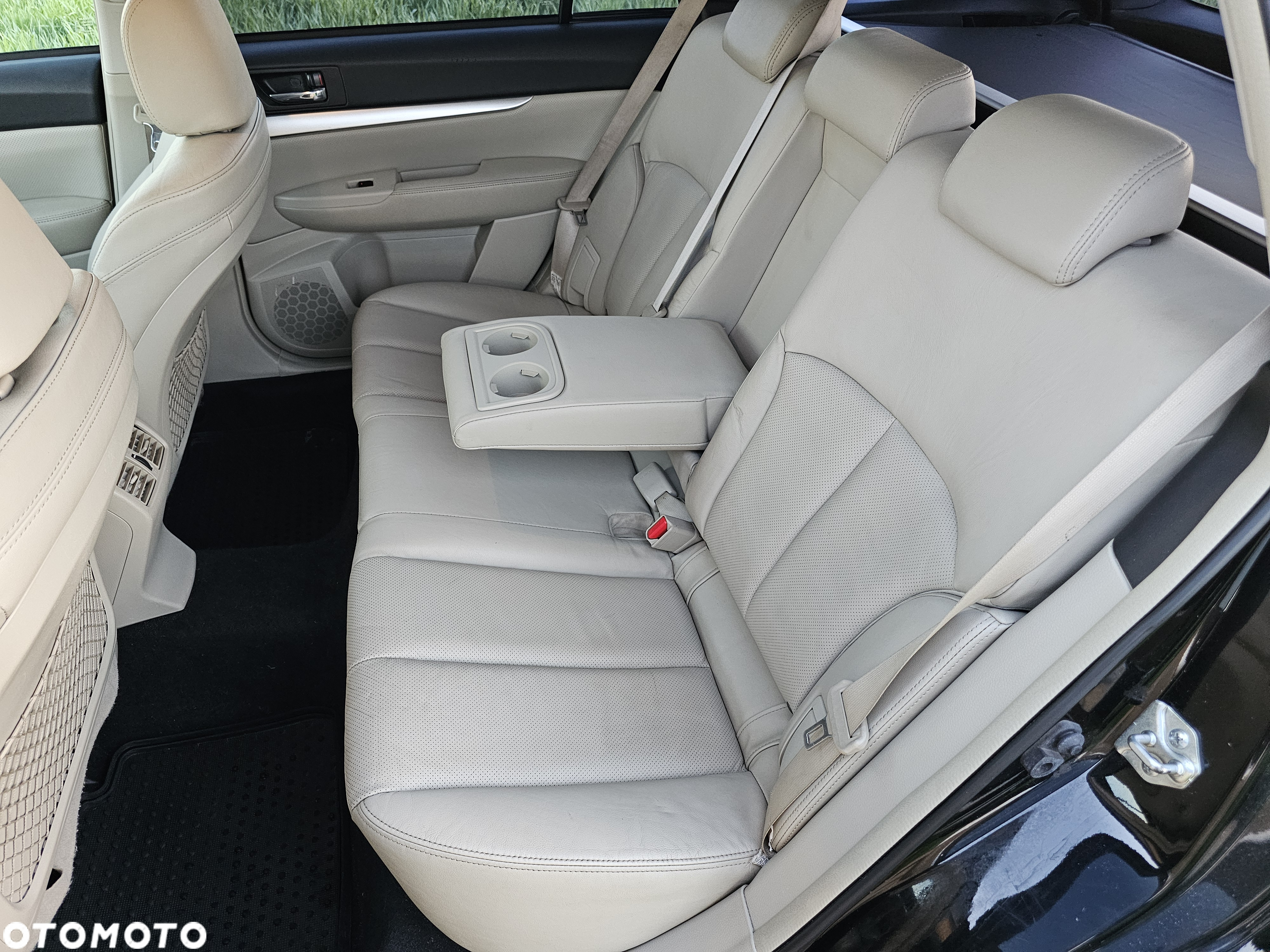 Subaru Outback - 13