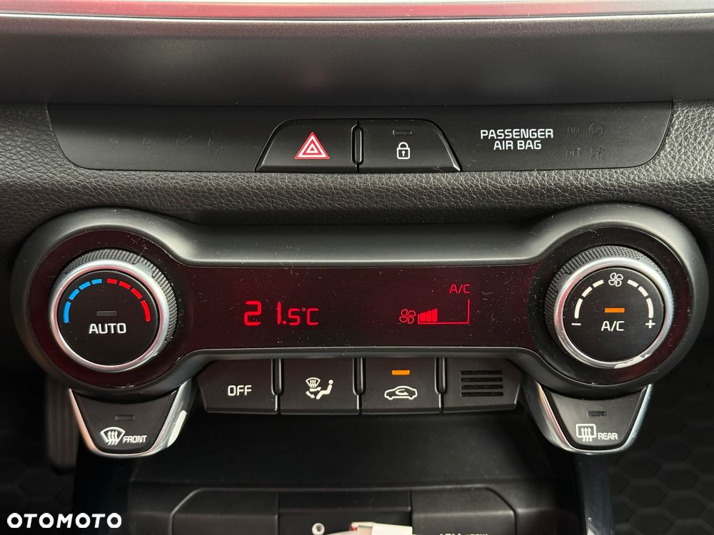 Kia Stonic 1.6 CRDi SCR XL - 14