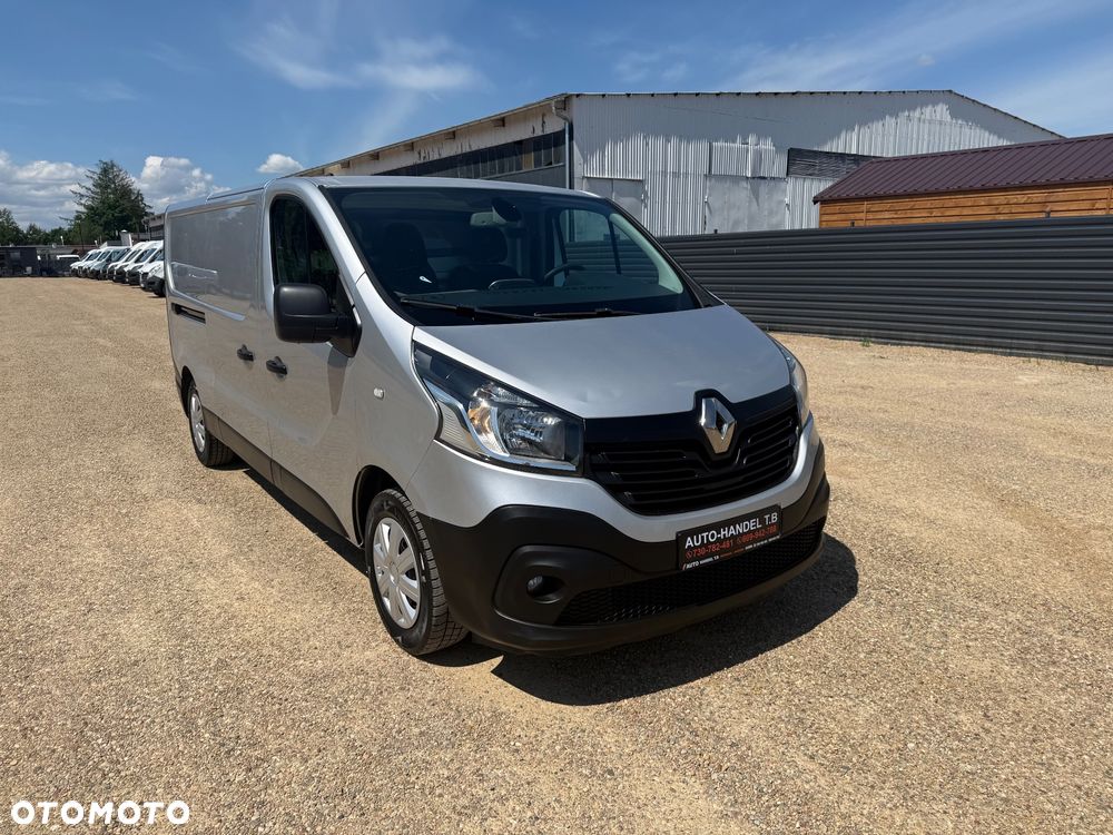 Renault Trafic - 15