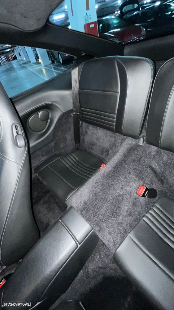 Porsche 911 (996) Carrera - 13