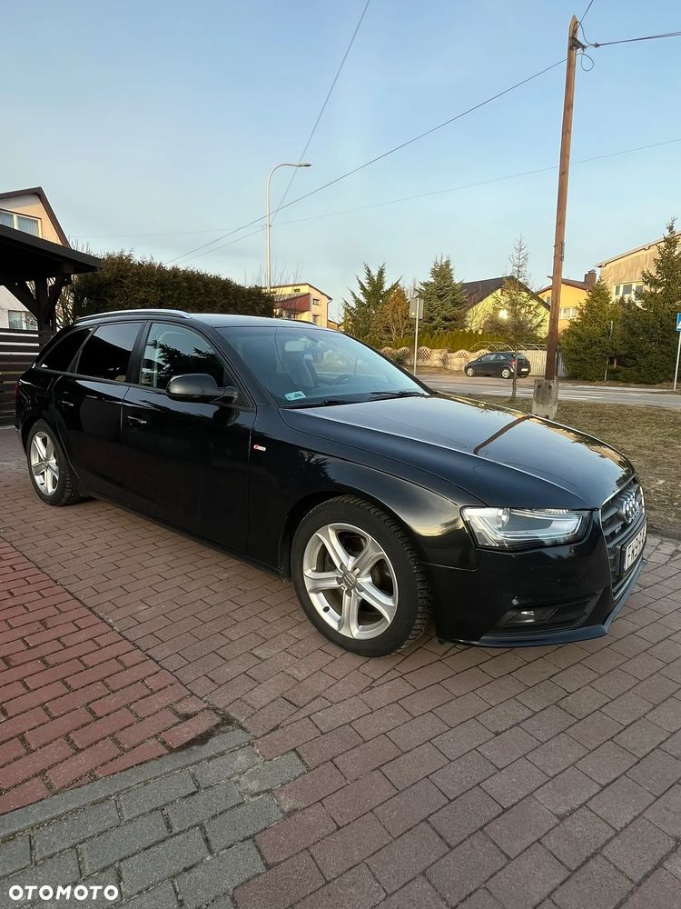 Audi A4 Avant - 11