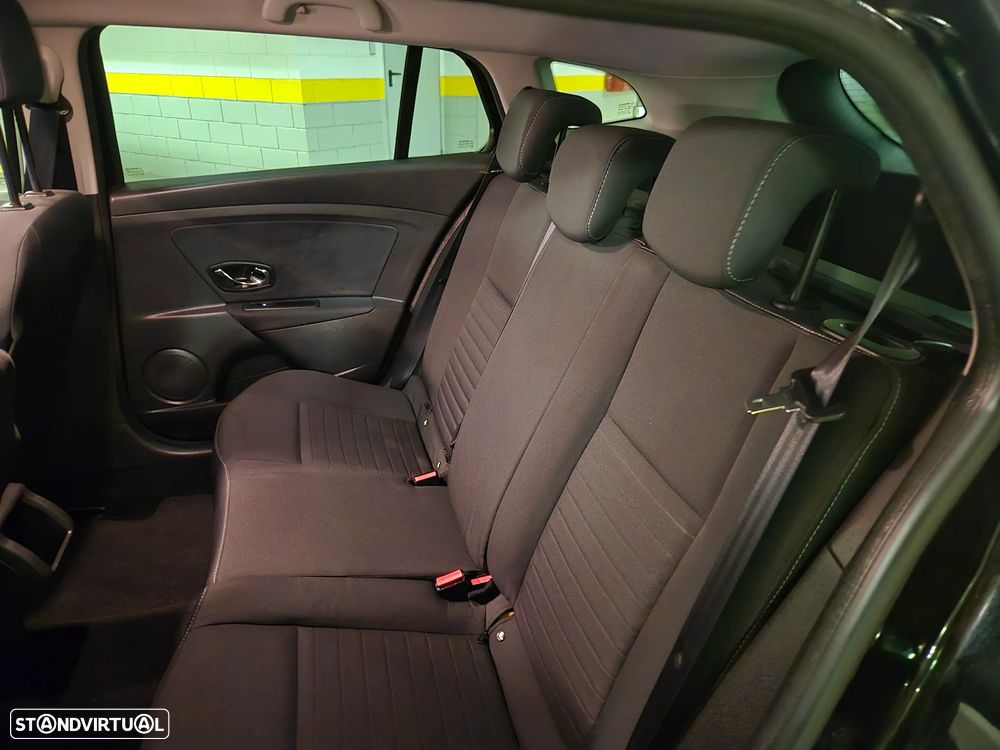 Renault Mégane Sport Tourer 1.5 dCi Limited SS - 27