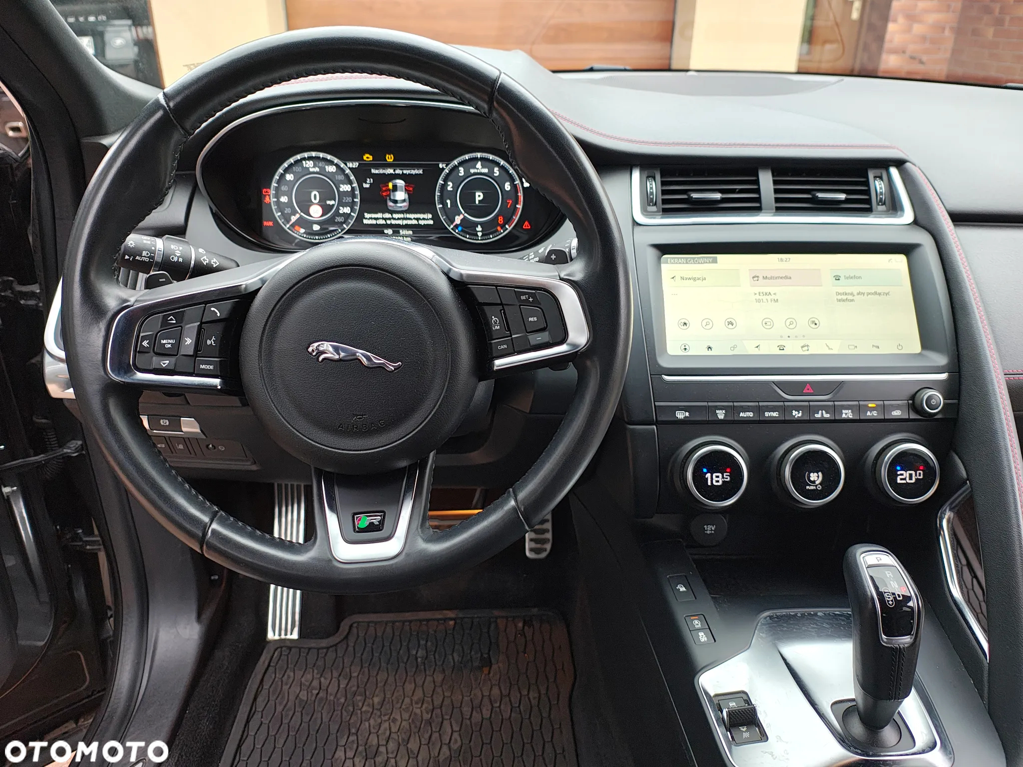 Jaguar E-Pace P200 AWD R-Dynamic HSE - 7