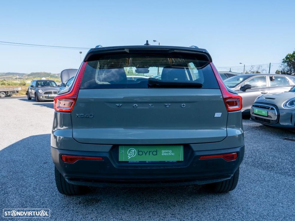 Volvo XC 40 Recharge 78 kWh Twin Motor Core — fotografia 10
