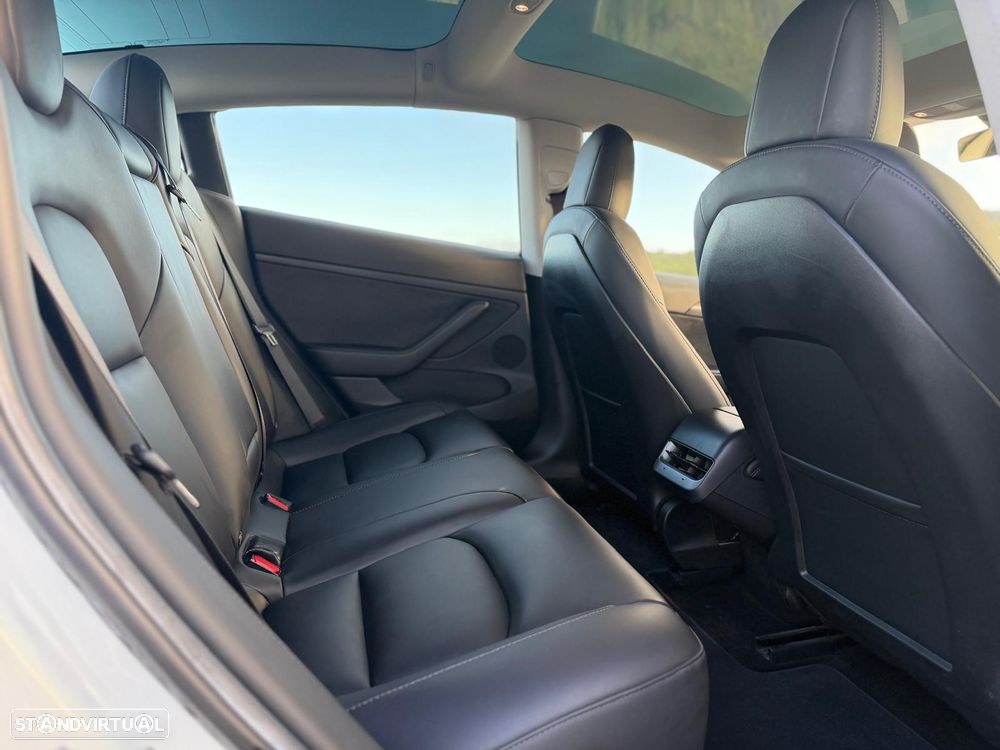 Tesla Model 3 Tração Traseira - 12