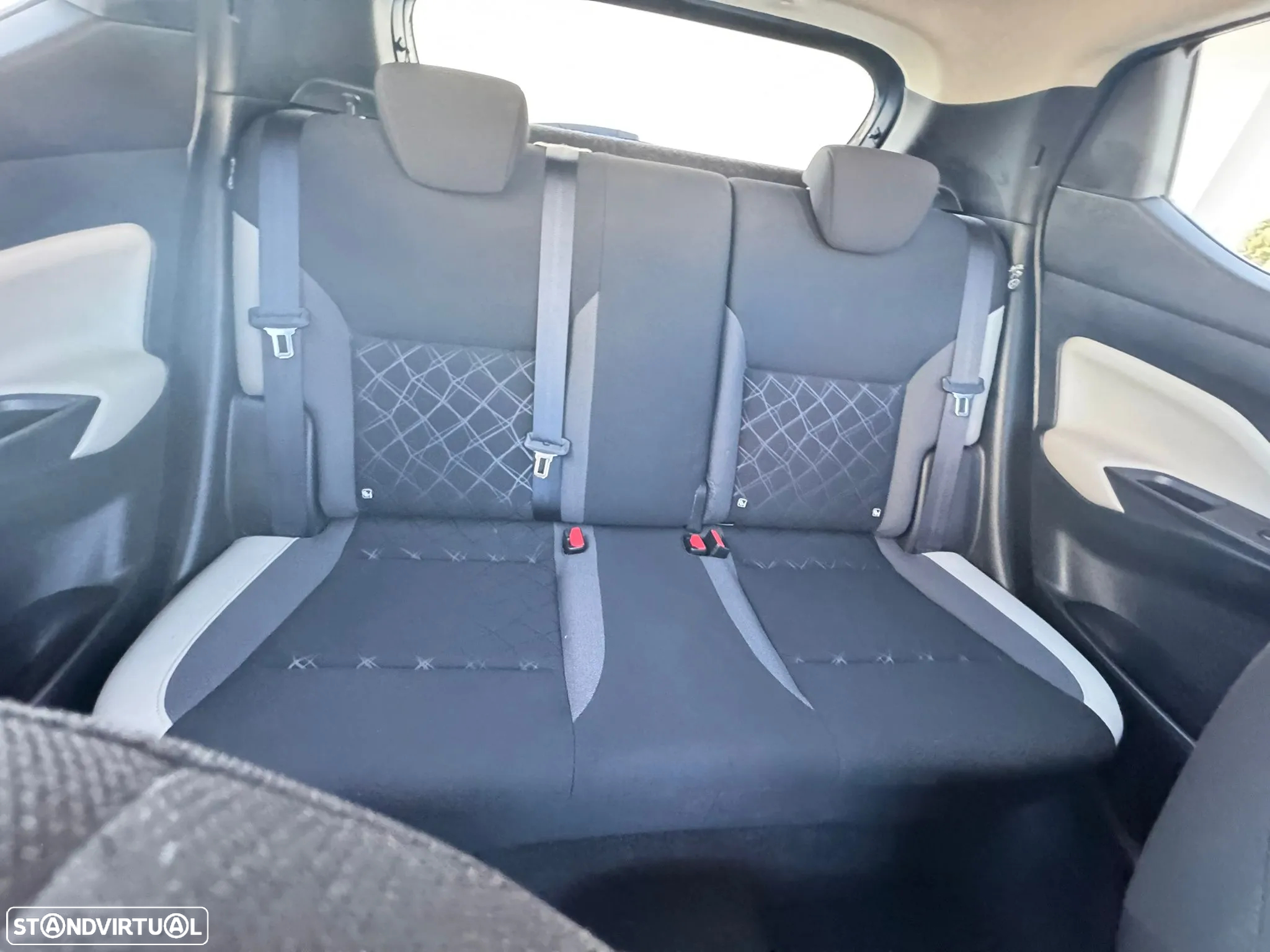 Nissan Micra 1.0 IG-T N-Connecta - 8