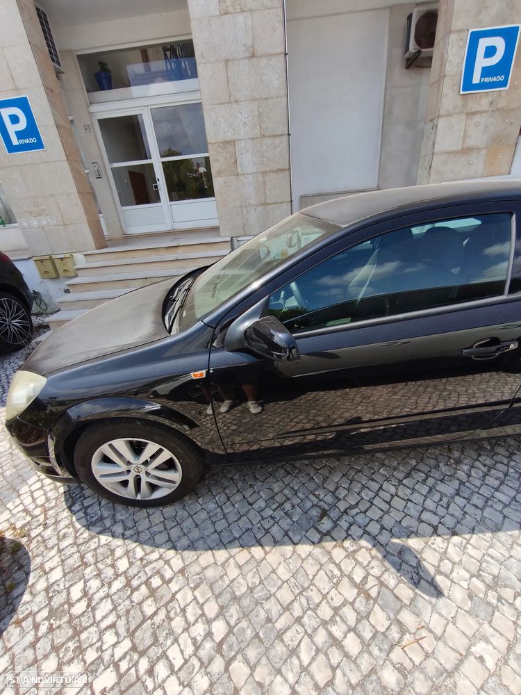 Opel Astra GTC 1.7 CDTi ecoFLEX - 4