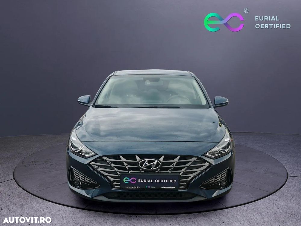 Hyundai i30 1.5 110CP M/T Highway - 3