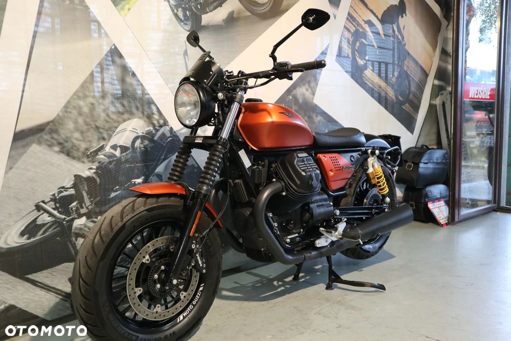 Moto Guzzi V9